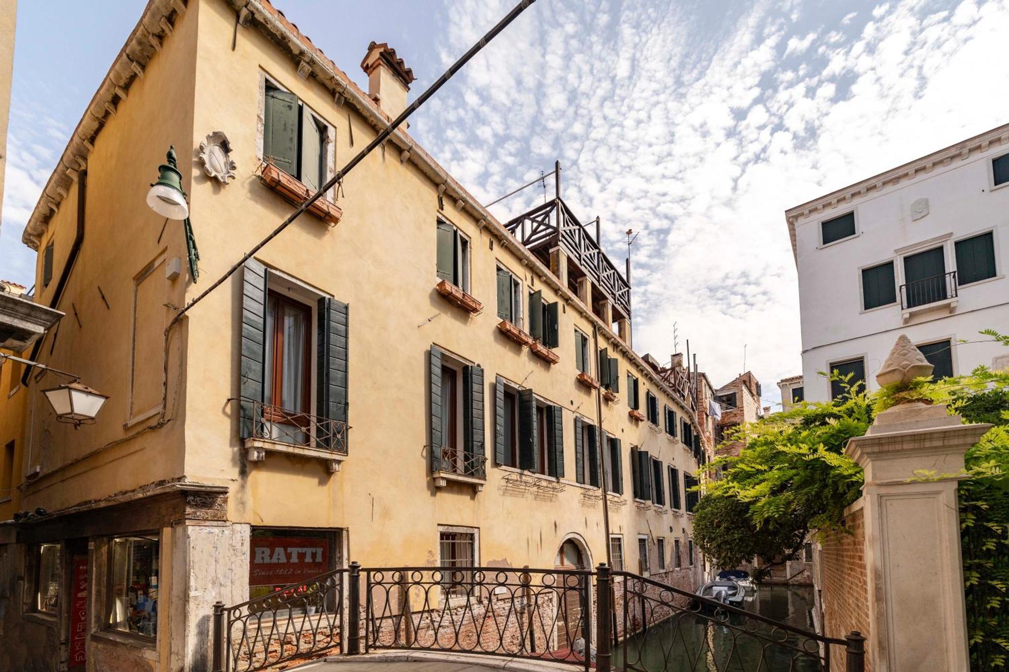 Casa Marsilli Hotel Venice Exterior photo